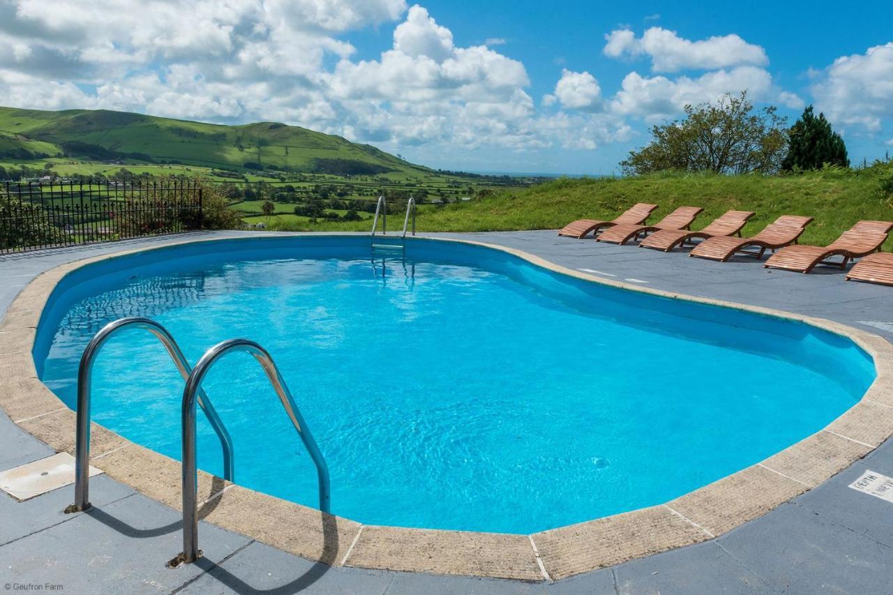 Farmhouse & Cottage At Geufron Farm - Dog Friendly Bryn-crug Esterno foto