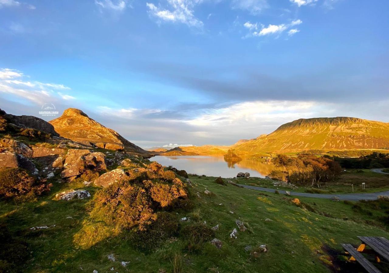 Farmhouse & Cottage At Geufron Farm - Dog Friendly Bryn-crug Esterno foto